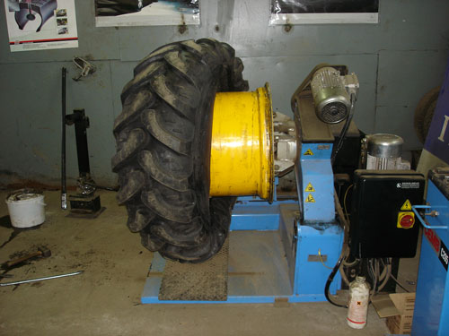 ������ ��� � ���� Mercedes-Benz(��������).