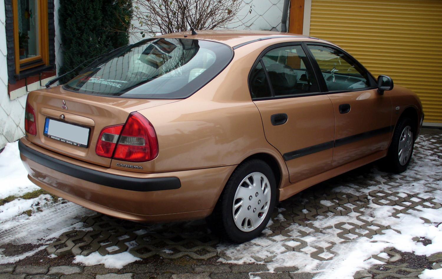 2, 2001. Mitsubishi Carisma   GDI  